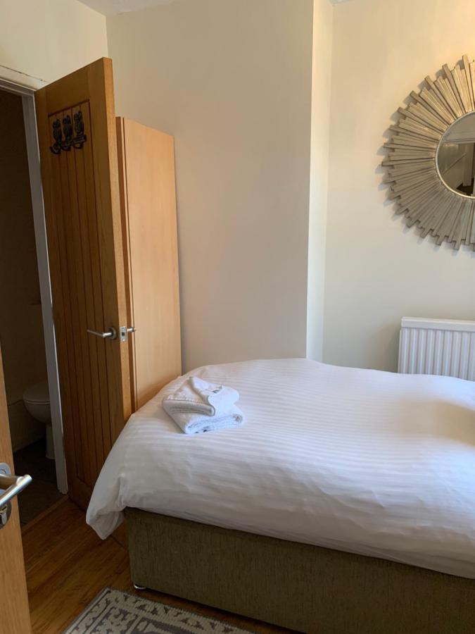 Parkview Guesthouse Cambridge  Bagian luar foto
