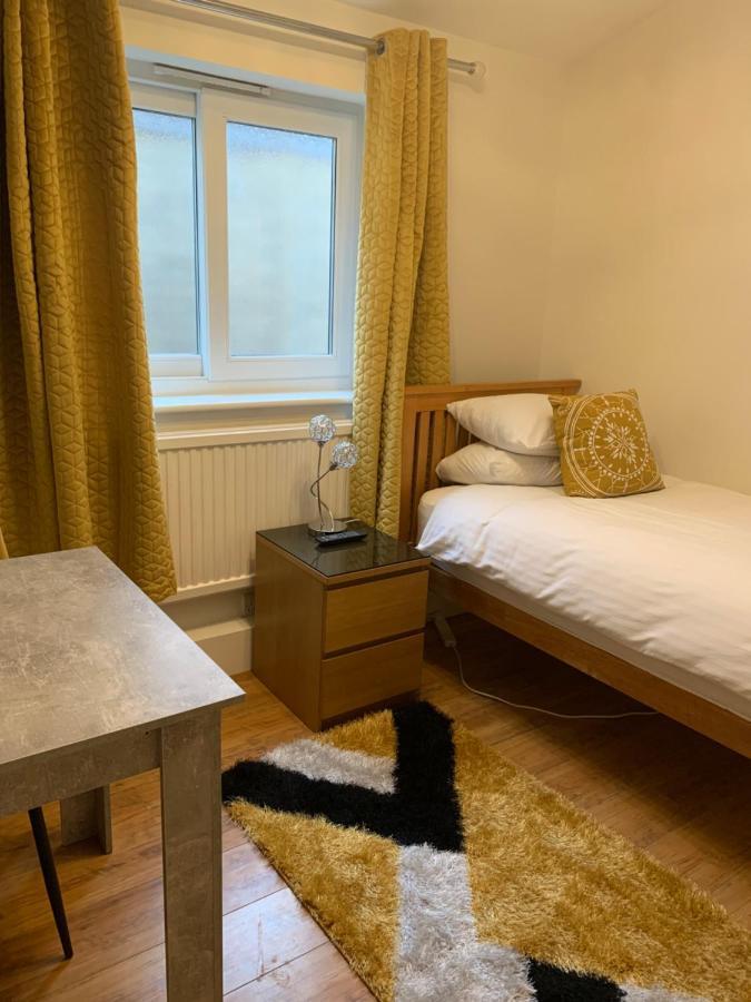Parkview Guesthouse Cambridge  Bagian luar foto