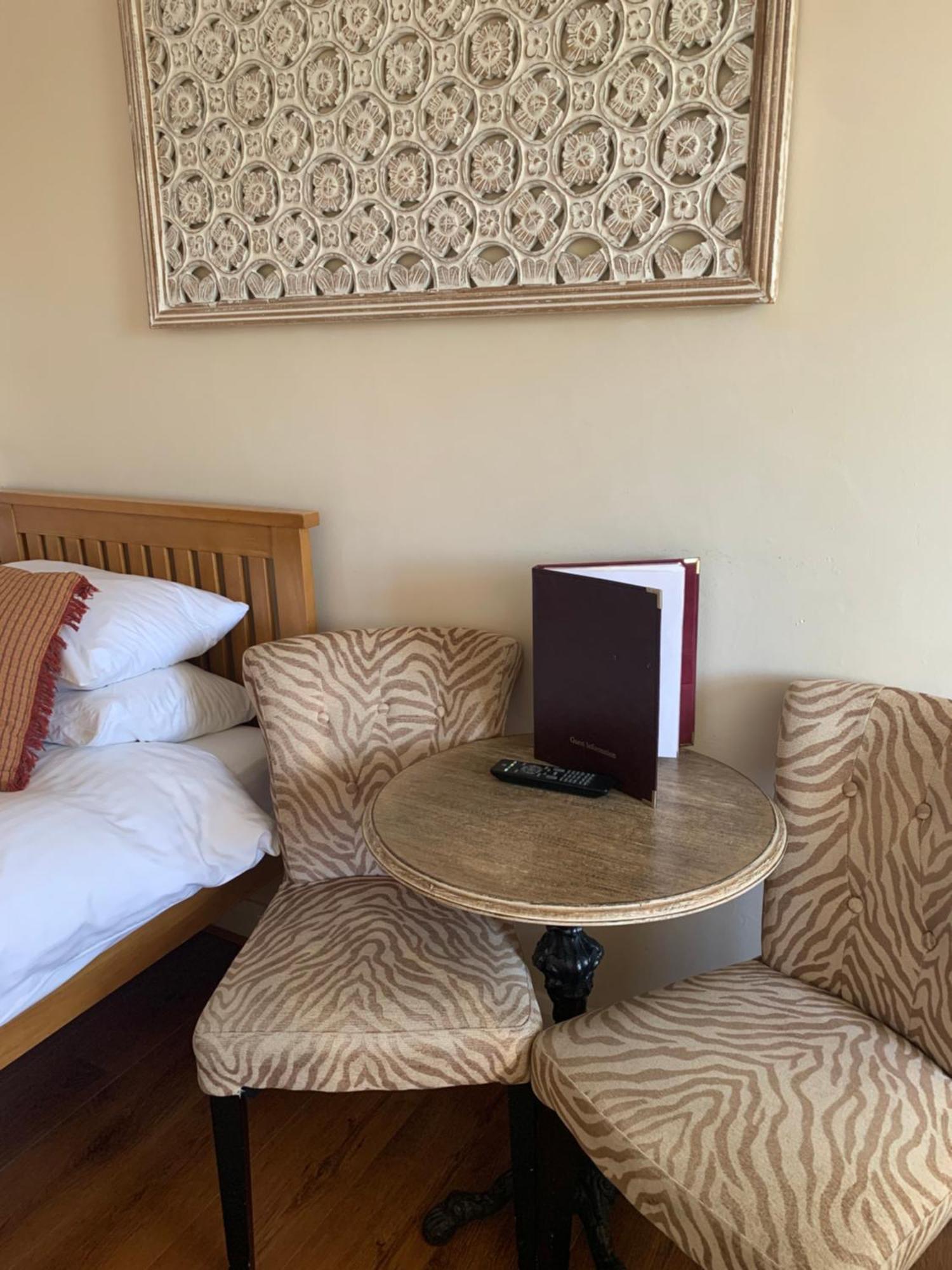 Parkview Guesthouse Cambridge  Bagian luar foto