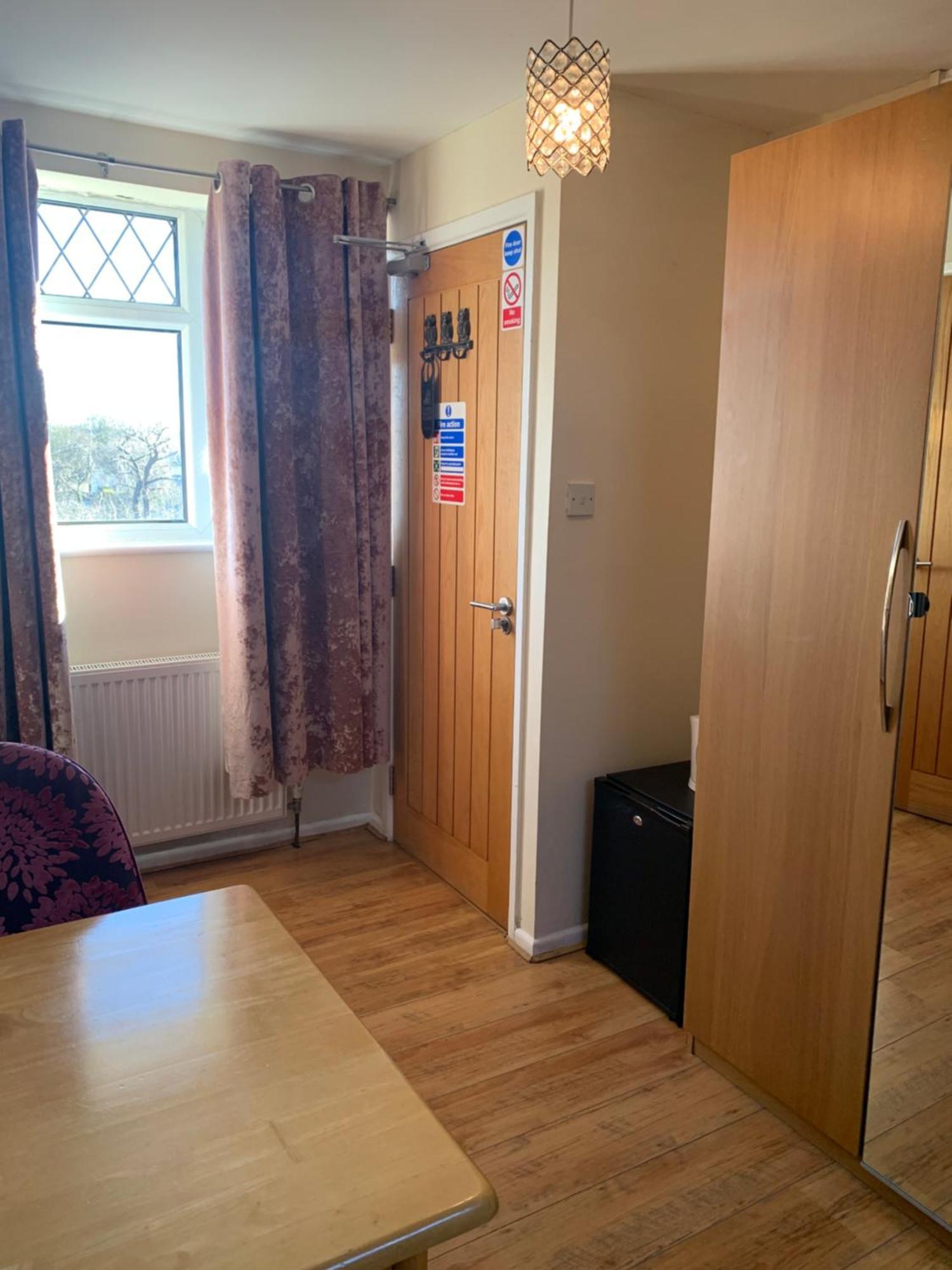 Parkview Guesthouse Cambridge  Bagian luar foto