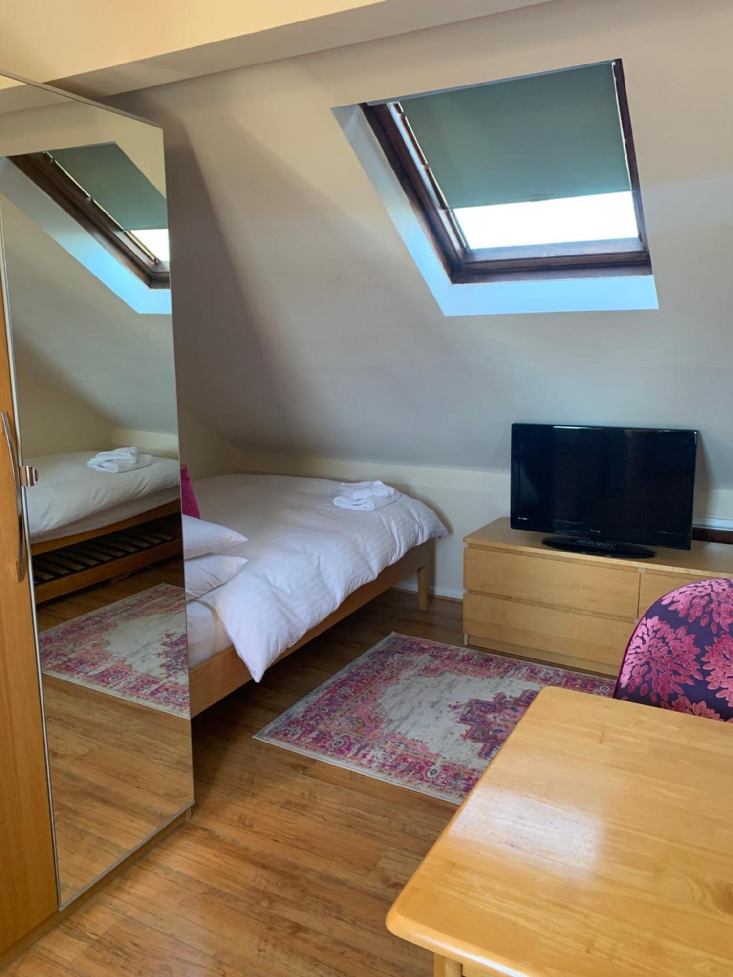 Parkview Guesthouse Cambridge  Bagian luar foto