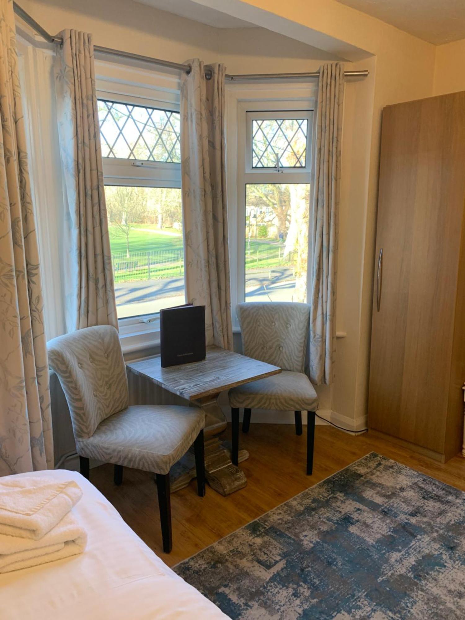 Parkview Guesthouse Cambridge  Bagian luar foto