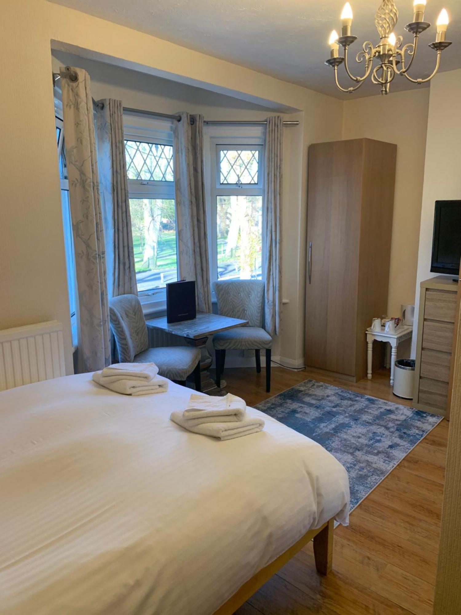 Parkview Guesthouse Cambridge  Bagian luar foto